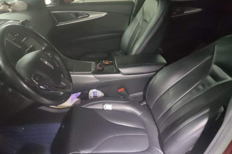 Used Lincoln MKX 2017 2.0T Two-Wheel Drive Deluxe Edition