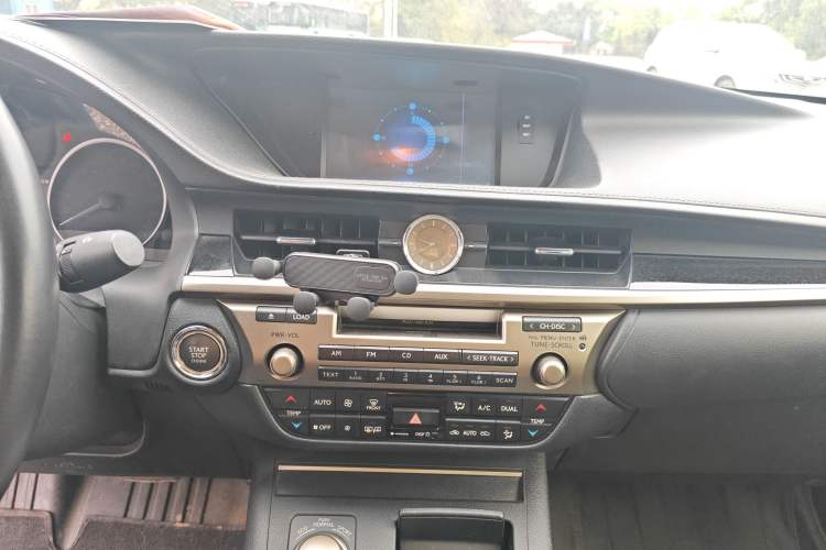 Used Lexus ES 2013 250 Elite Edition
