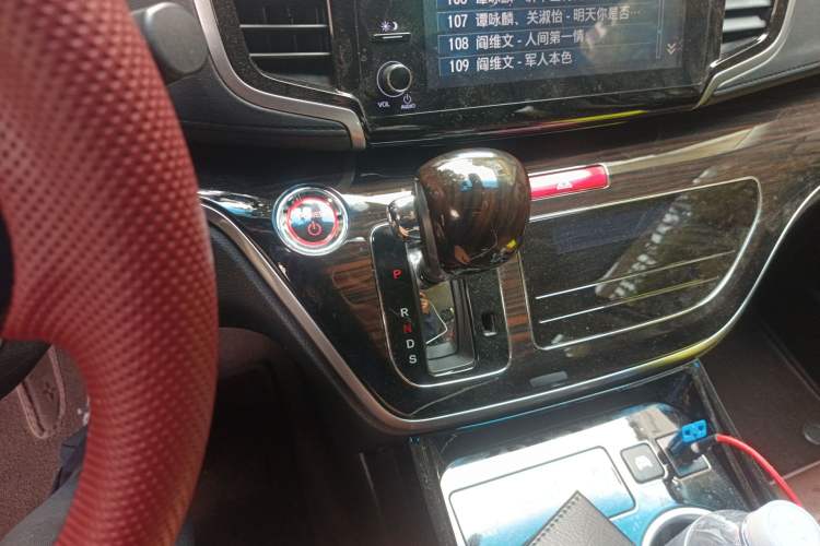 Used Honda Odyssey 2019 2.0L Rui-Changxiang Edition Gear Lever