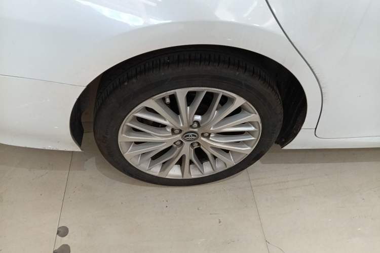 Used Toyota Camry 2019 2.5G Luxury Edition China VI Standard Exterior 5