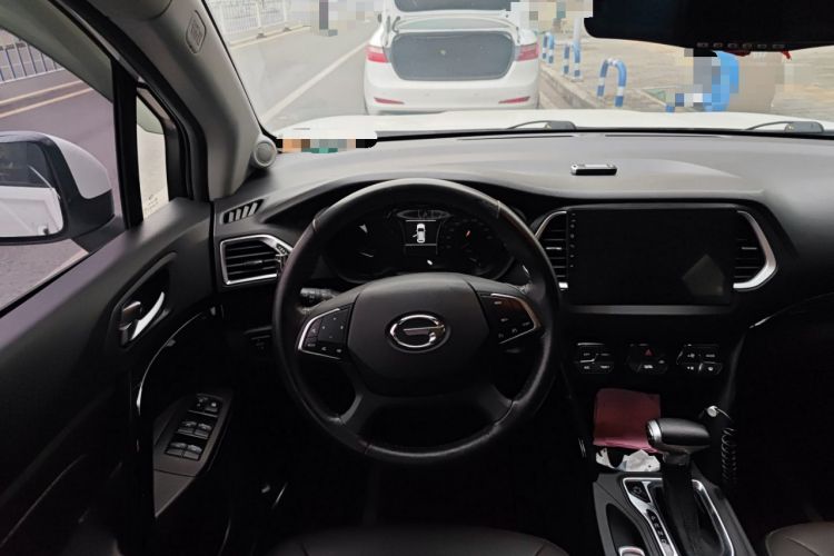 Used GAC Trumpchi GS4 2016 235T G-DCT Elite Edition Steering Wheel