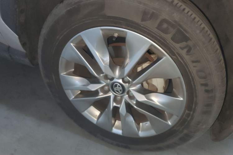 Used Toyota Wildlander 2020 2.0L CVT Two-Wheel Drive Luxury Edition Right Front Wheel Hub