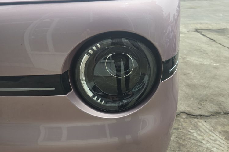 Used Geely Galaxy Panda 2025 210 km – Yuanqi Bear Left Front Headlight