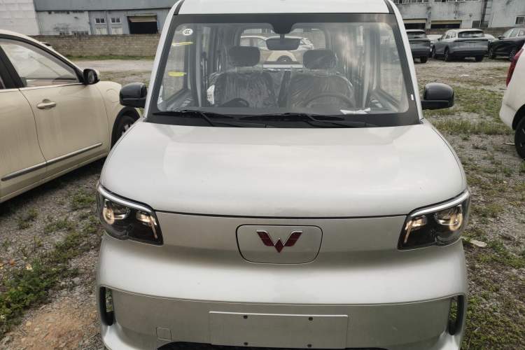 Used Wuling Zhiguang New Energy 2025 Standard Model Front