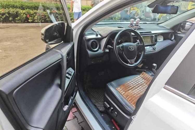 Used Toyota RAV4 2018 2.5L Automatic 4x4 Elite i Edition
