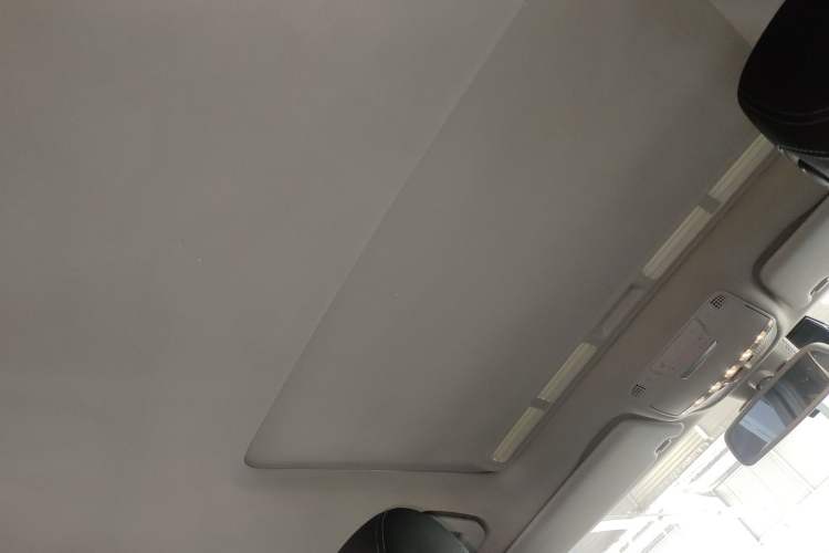 Used Mercedes-Benz C-Class 2018 C 180 L Fashion Edition Sport Version