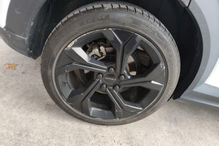 Used Lynk & Co 06 2023 Remix 1.5T Dynamic Halo
