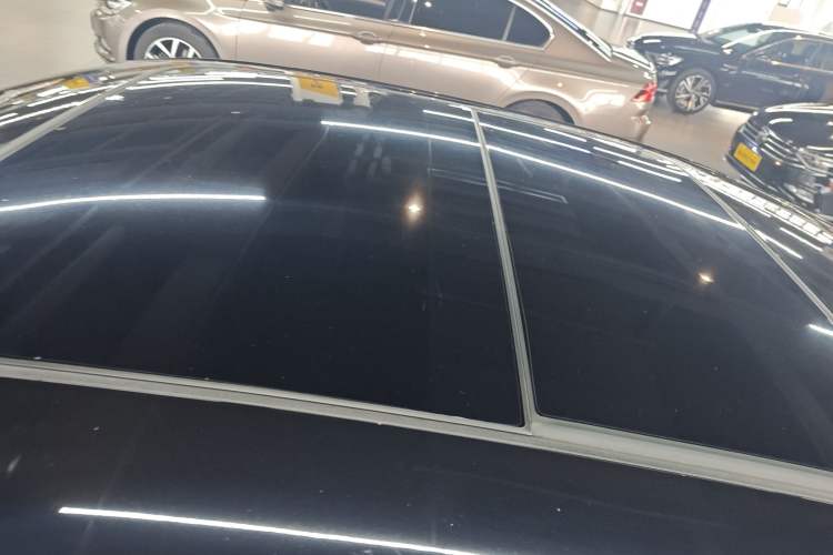 Used Volkswagen Passat 2023 Revised 330TSI Elite Edition Roof