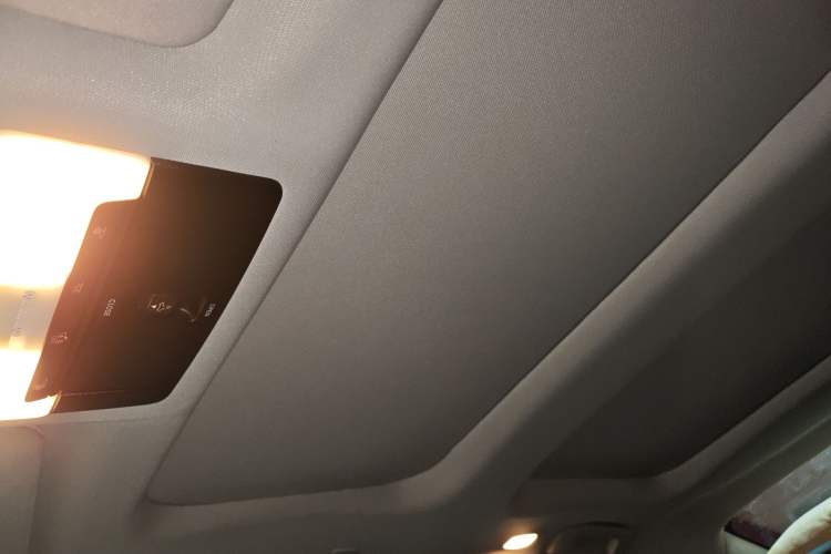 Used Nissan Teana 2021 2.0T XL Smart Upgrade Edition Headliner