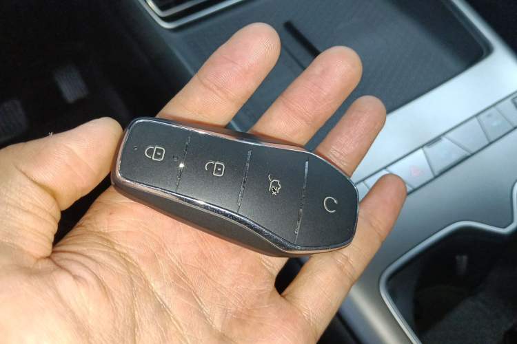 Used BYD Song Pro New Energy 2026 Model DM-i 133KM Superior Version Vehicle Key