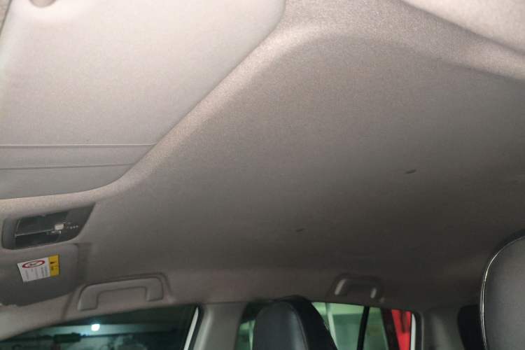 Used Toyota YARiS L Zhi Xuan 2015 1.5E Automatic Charm Edition