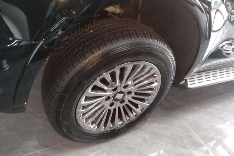 Used Tank 500 New Energy 2025 Hi4-Z Left Front Wheel Hub