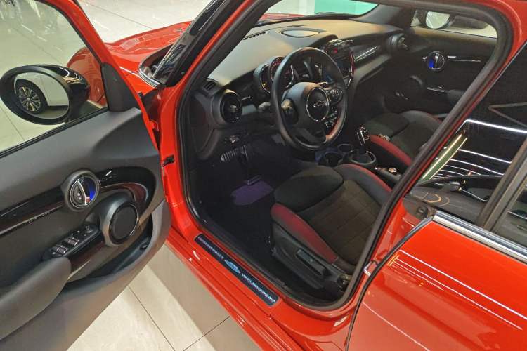 Used MINI 2018 2.0T COOPER S Racing Edition 5-door model Driver Seat