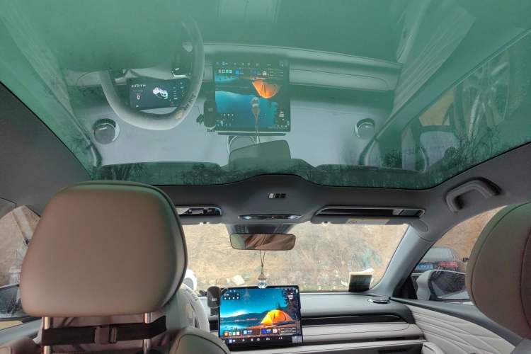 Used Geely Galaxy 8 2025 130km EM-i Deluxe Edition
