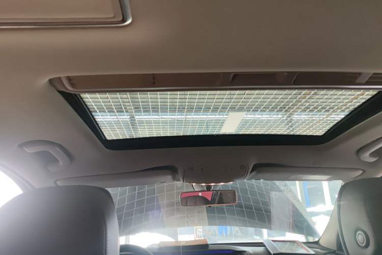 Used Mercedes-Benz E-Class 2018 Facelift E 200 L Sport Edition
