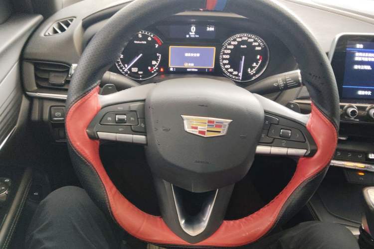 Used Cadillac CT4 2021 28T Fashion Edition Steering Wheel