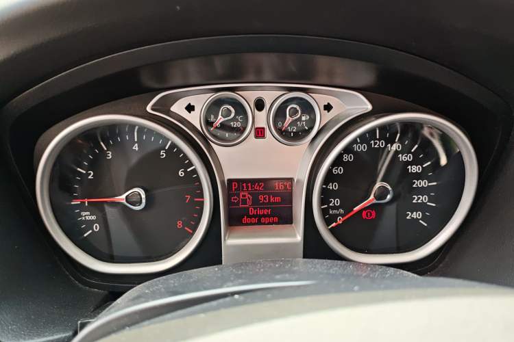 Used Ford Focus 2013 Hatchback Classic 1.8L Automatic Base Model