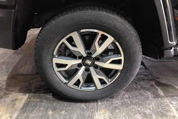 Used Tank 300 2024 2.0T Crosser Right Rear Wheel Hub