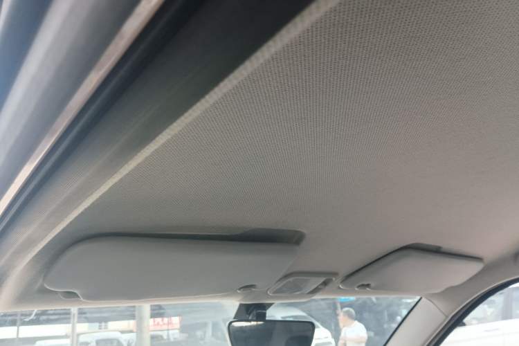 Used Wuling Hongguang MINIEV 2021 Macaron Premium Model – Lithium Iron Phosphate Headliner