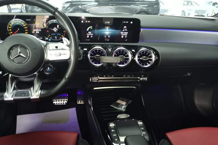 Used Mercedes-Benz A AMG 2022 AMG A 35 4MATIC
