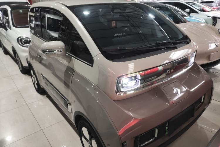 Used Baojun KiWi EV 2023 DJI Edition Lithium Iron Phosphate
