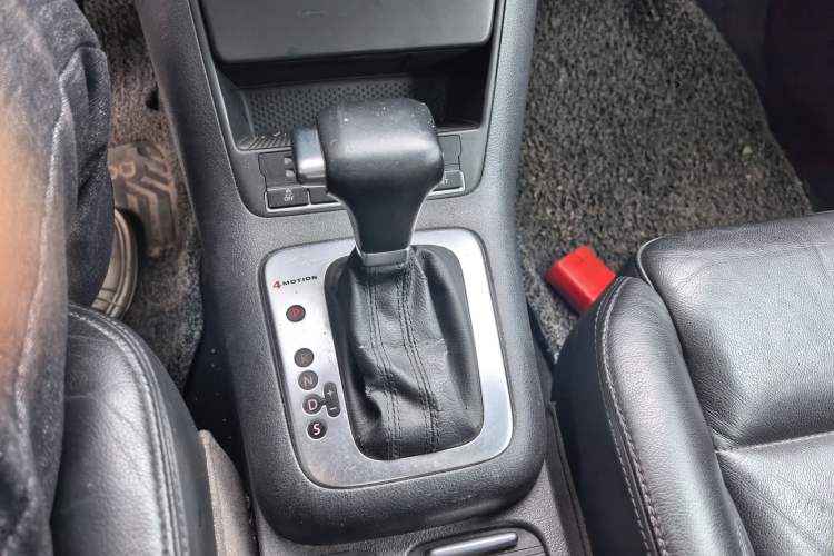 Used Volkswagen Tiguan 2010 2.0 TSI Automatic All-Wheel-Drive Elite Edition
