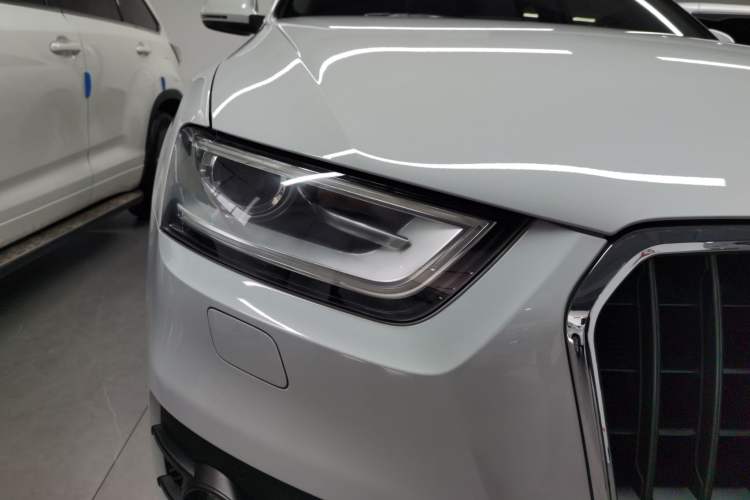 Used Audi Q3 2015 35 TFSI Comfort Model
