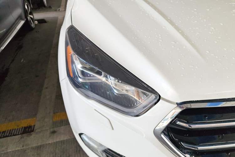 Used Ford Kuga 2017 EcoBoost 245 Four-Wheel-Drive Sport Model