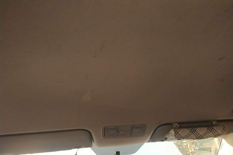 Used Hyundai Celesta 2018 1.6L Automatic GL Enjoyment Edition China VI compliant