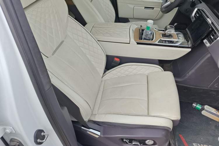 Used Hongqi E-HS9 2022 660 km Range Flagship Edition Four Seats