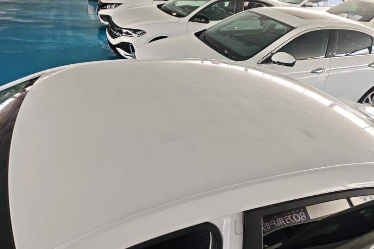 Used Roewe i5 2020 1.5L Manual 4G Connect Luxury Edition