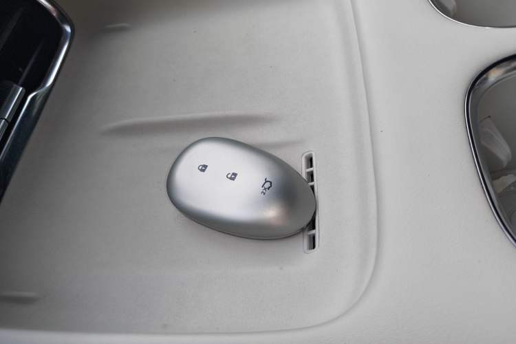 Used CHANGAN NEVO Q07 2025 215 Prestige Edition
