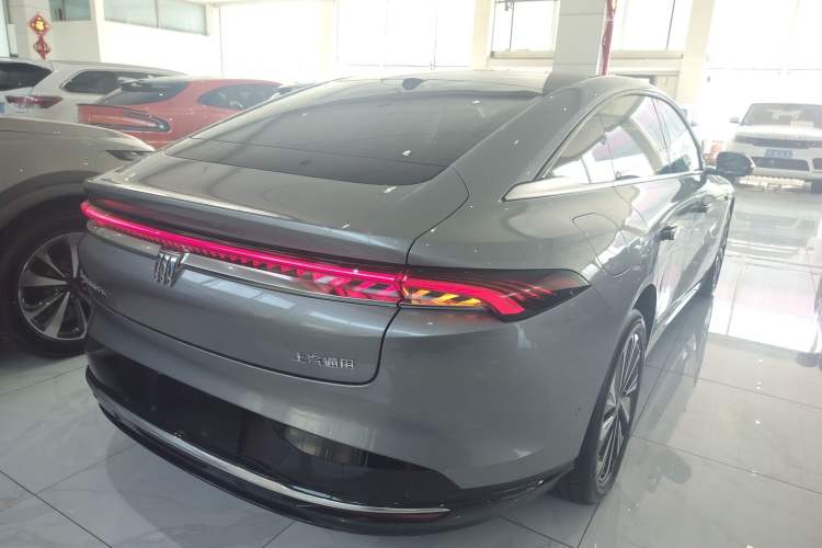 Used Buick L7 2025 Model Luxury Leisure Smart Driving Edition