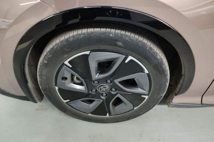 Used Toyota bZ3 2023 616 km Long-Range Premium
