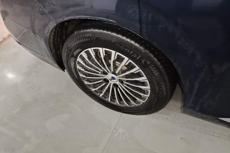 Used Denza D9 2022 DM-i 970 Four-Wheel Drive Flagship Model