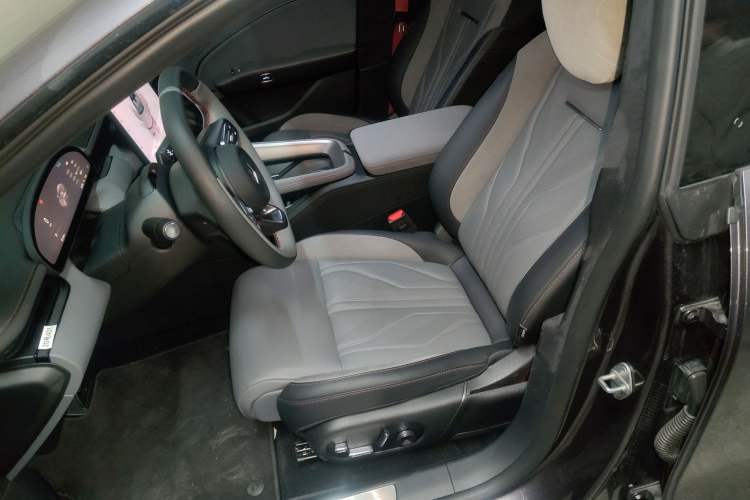 Used Zeekr 007GT 2025 Rear-Drive Intelligent Driving Version 75 kWh Left Front Seat