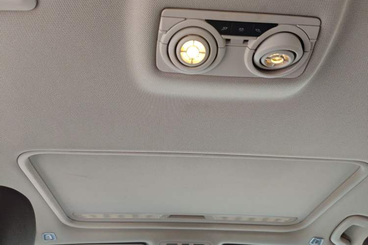 Used BMW 3 Series 2018 320Li Fashion Model
