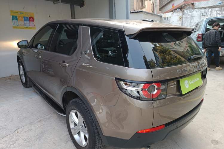 Used Land Rover Discovery Sport 2016 2.0T S Rear Left 45 Deg
