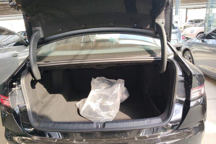 Used BYD Destroyer 05 2024 HONOR Edition DM-i 55KM Luxury Model
