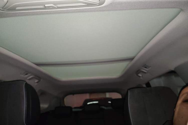 Used Hongqi HS5 2022 Revised Version 2.0T Smart Connect Flagship Edition