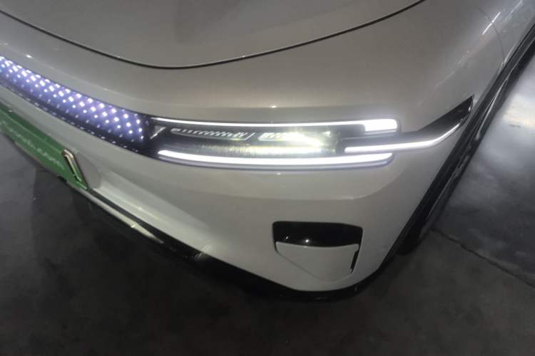 Used CHANGAN NEVO E07 2025 All-Electric 4x4 with 90 kWh Max Intelligent Driving Version
