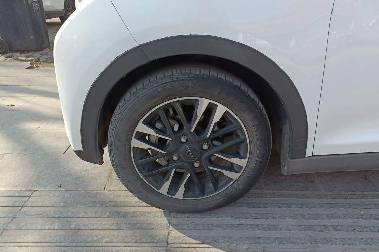 Used Chery Little Ant 2022 Sweet Pink Edition Half-Sugar Version 3-Cell Lithium 30kW 301km
