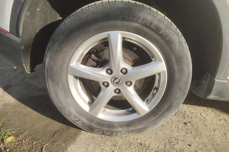 Used Dongfeng Fengon 500 2021 1.5L CVT Enjoyment Model Right Rear Wheel Hub