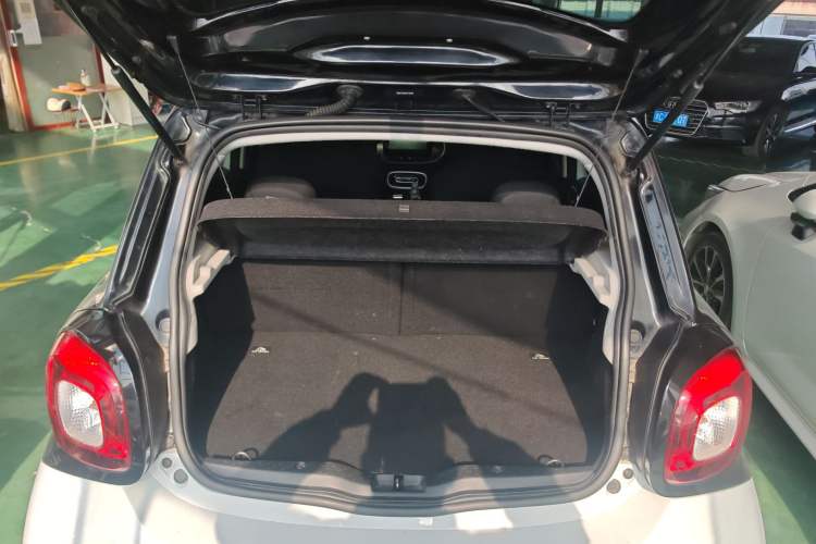 Used smart forfour 2016 1.0L 52 kW Passion Edition
