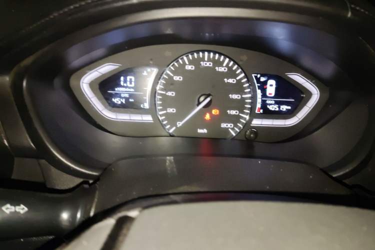 Used CHANGAN Alsvin 2018 1.4L Manual Comfort Model China V Standard