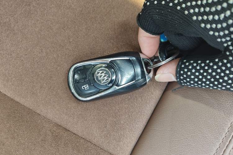 Used Buick Regal 2017 20T Luxury Model