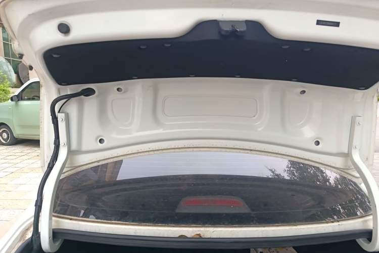 Used Kia Forte 2018 1.6L Automatic Value-Connect Edition with Intelligent Connectivity Trunk