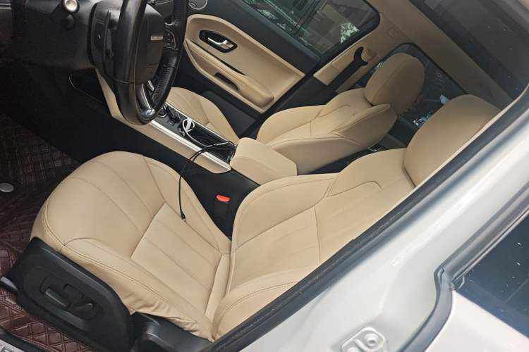 Used Land Rover Range Evoque 2015 2.0T Five-Door Enjoyment Edition Left Front Seat