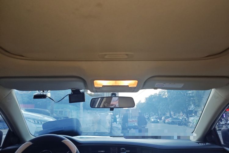 Used Toyota Corolla 2016 Dual-Engine 1.8L E-CVT Elite Edition