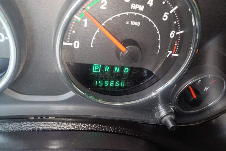 Used Jeep Wrangler 2012 3.6L Sahara Four-Door Edition